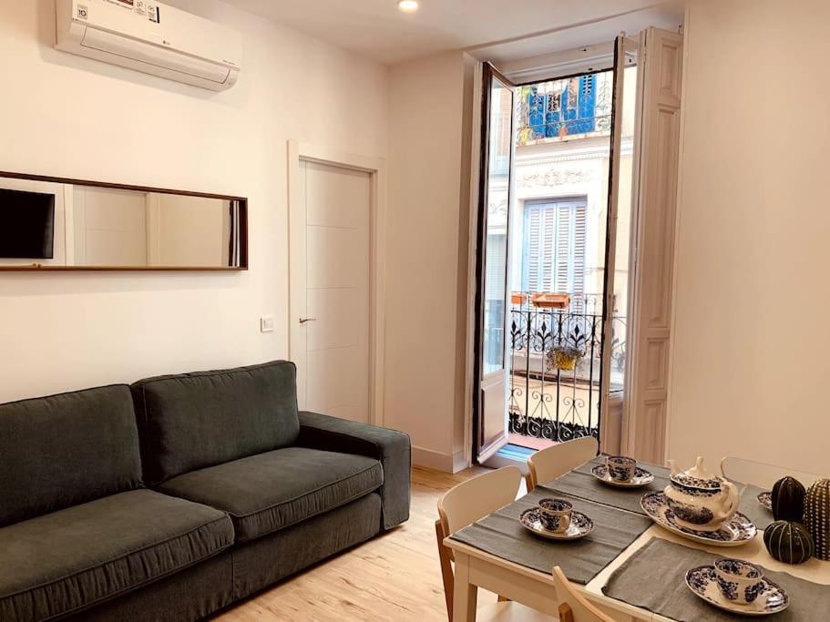 Apartamento Vip VI En Madrid Centro Apartment Exterior foto